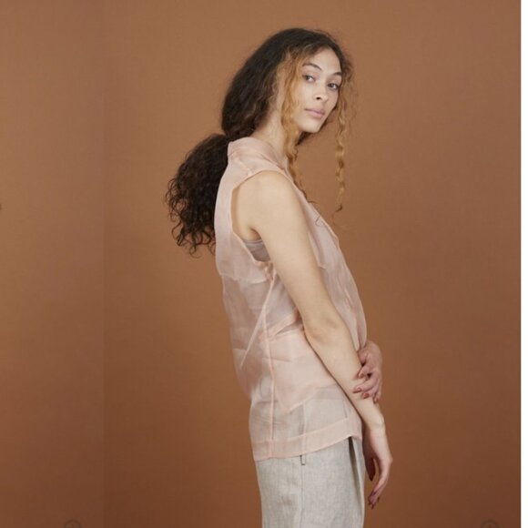 Tela9 Vest Top Gilet Lunatica Jacket in White - Picture 10 of 11